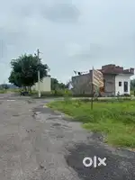 प्राइम लोकेशन में प्लॉट