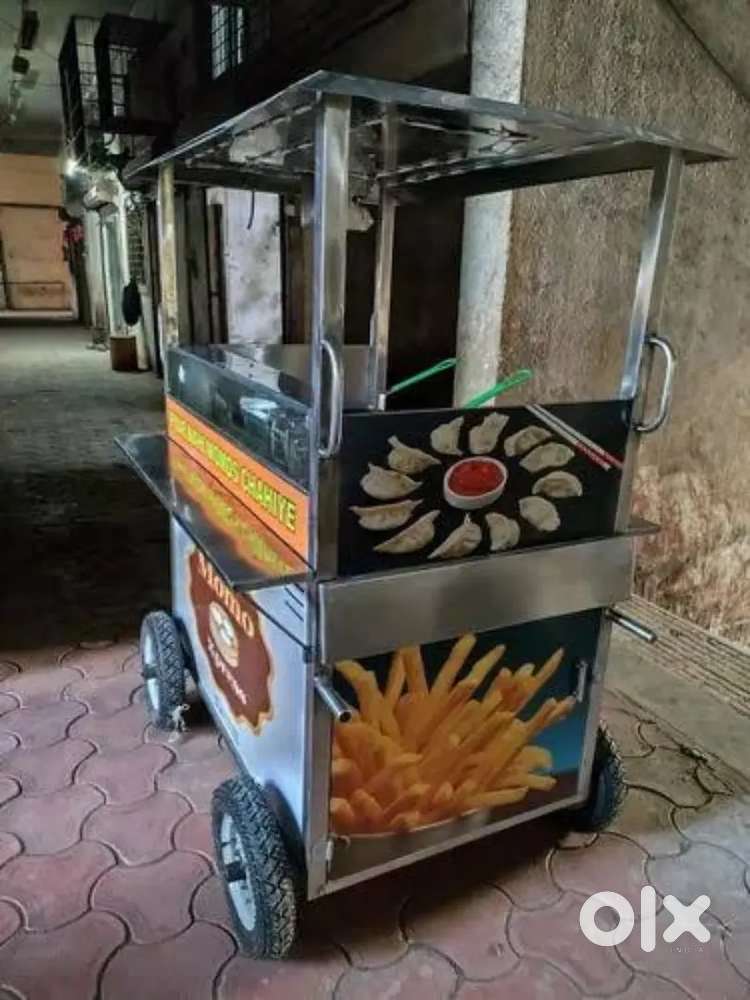 Momos karigar and Freshar