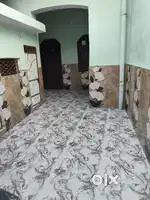 Naya bana hua makan he tils lagi he nai basti hafiz sahab ka mazar