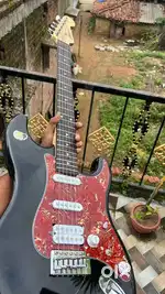 Electric guitar
