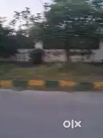 East face plot for sale 125 gaj in vikas colony
