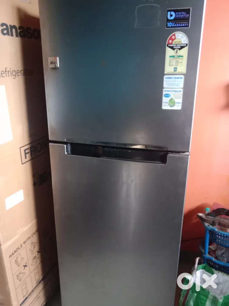 5 year old fridge as I am buying a new fridge so I want to sell