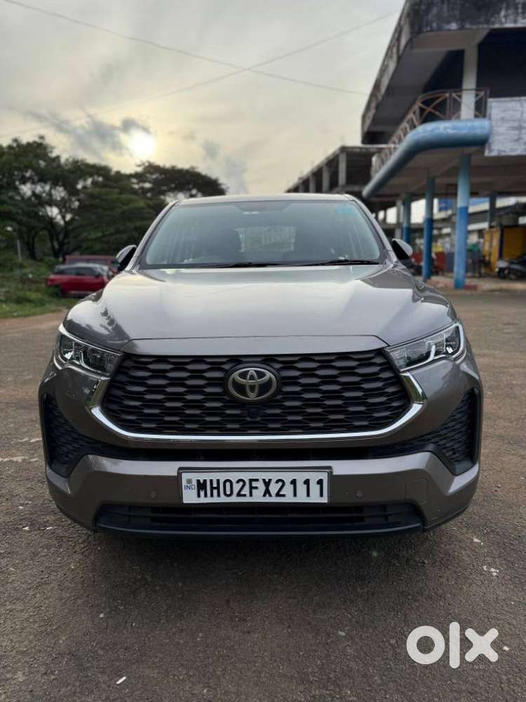 Toyota Innova Hycross 2.0 VX Hybrid 7 STR, 2023, Diesel