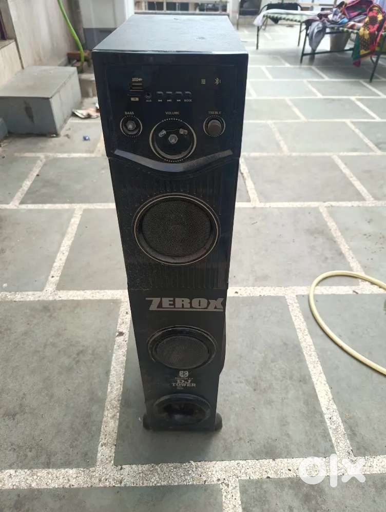 High sound speaker