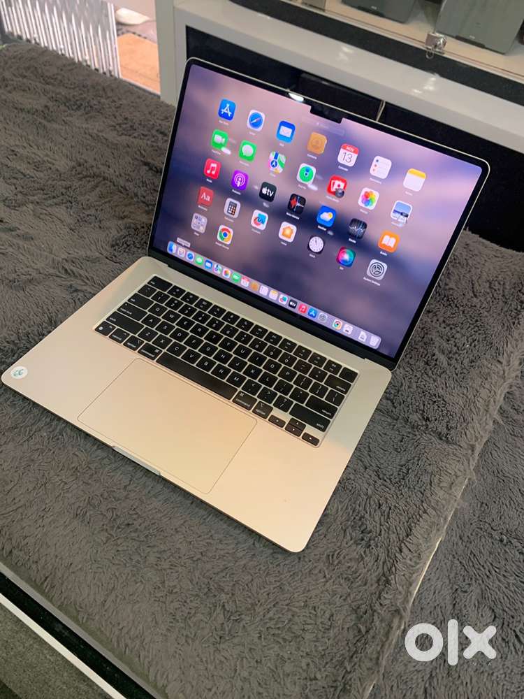 Apple MacBook Air  15inch  2023  M2 Chip  8GB  256Gb ssd  A2941