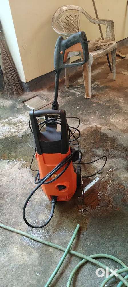 Pressure washing machine