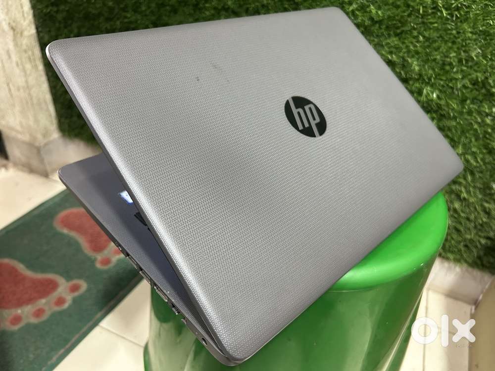 Hp slimest letest model windows 11 Laptop  ssd256 bill warranty