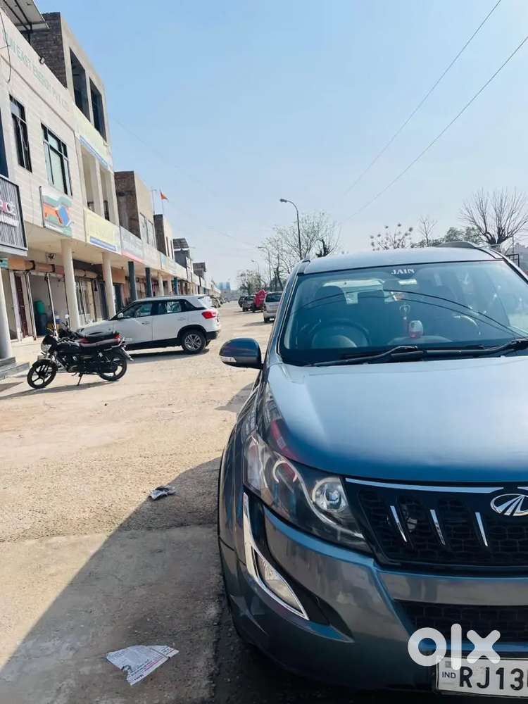 Mahindra XUV500 2018 Diesel 125000 Km Driven