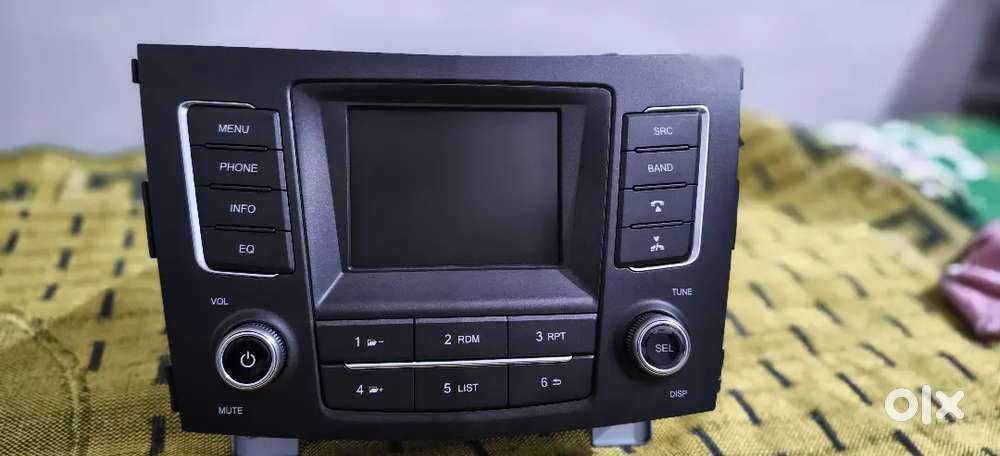 MUSIC SYSTEM MAHINDRA XUV300