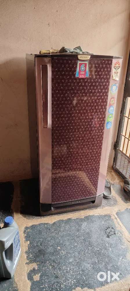 Godrej190 litre