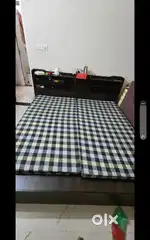 Single bed mattress
