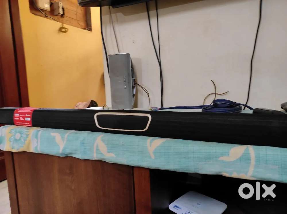 polk magnifi max soundbar 2.1 channel 400Watts, sound bar NO subwoofer