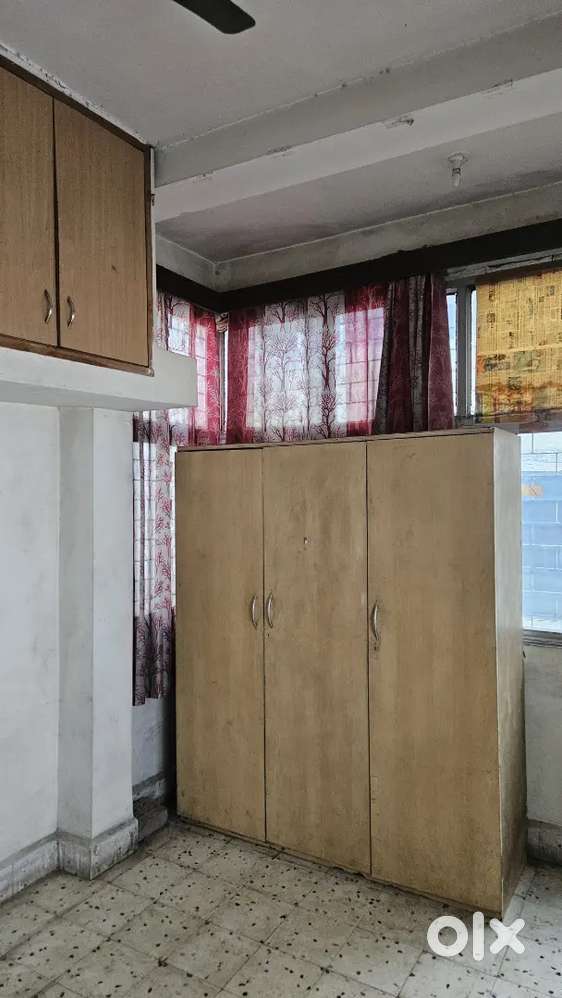 Need a flatmate for 2 bhk (seprate room )