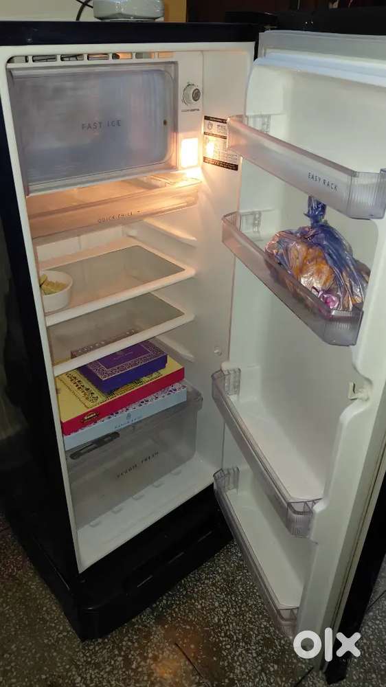 excellent condition, like new fridge