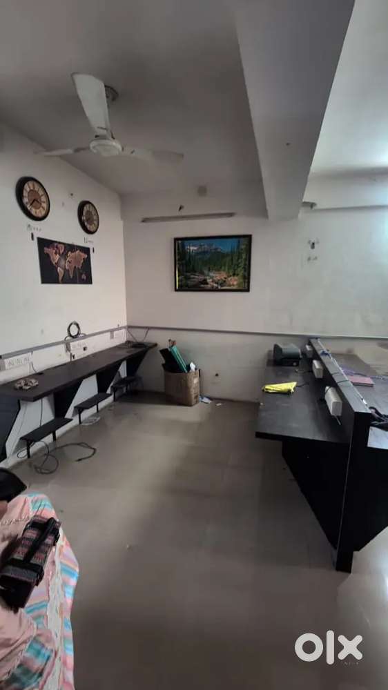 Fully furnished office space for rent