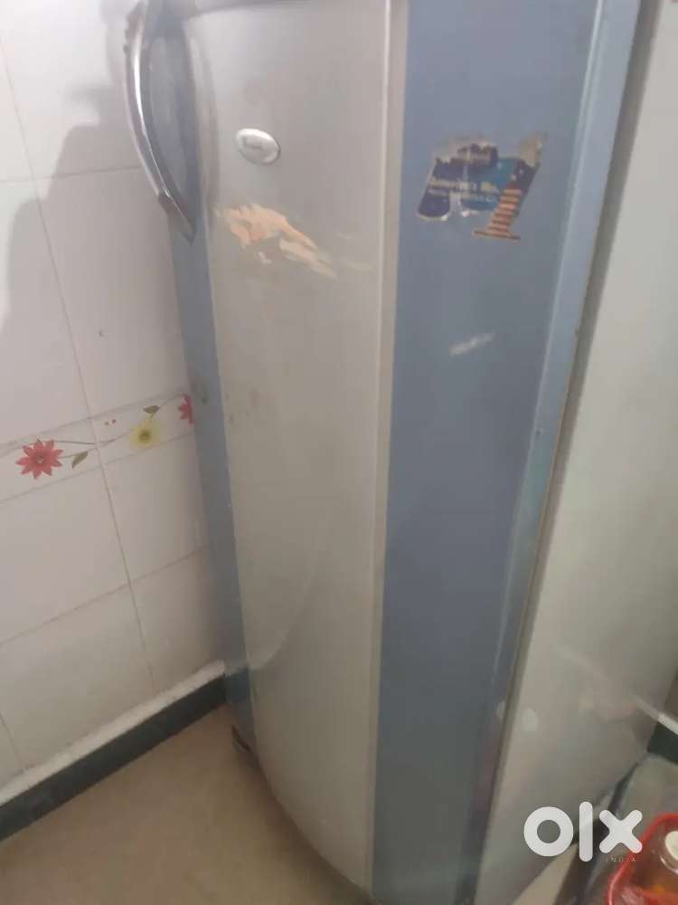 Refrigerator second hand