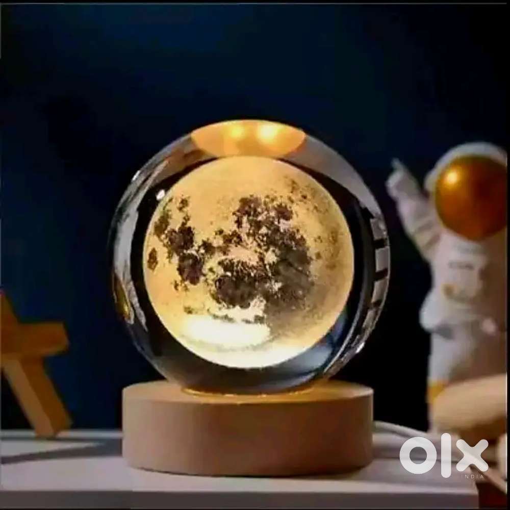 Moon lights lamp