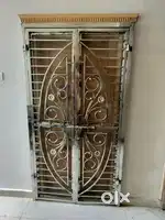 A 2 BHK flat available for rent near mango market