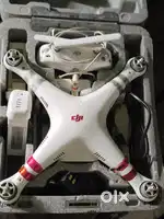 DRON DJI PHANTOM 3 charger battery best condition argent sell