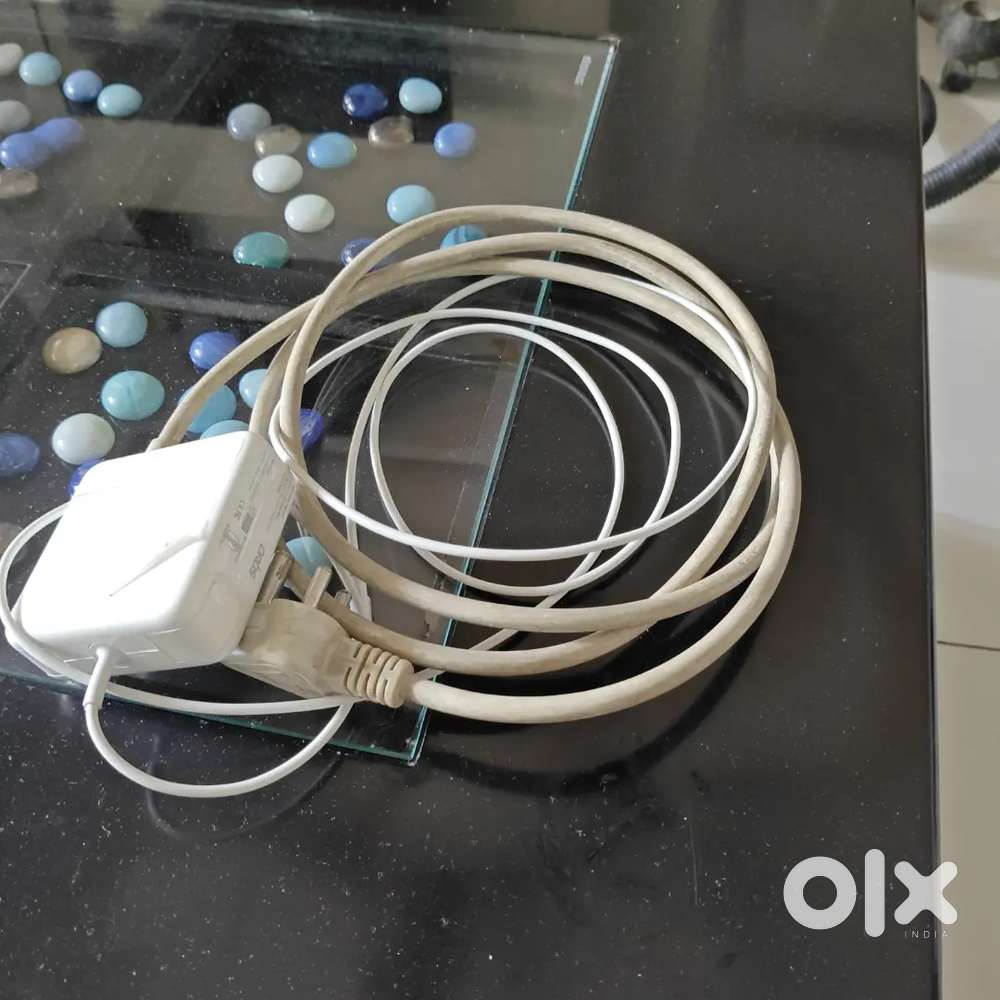MacBook pro original adapter