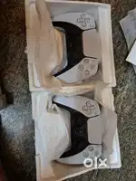 Selling ps5 controller