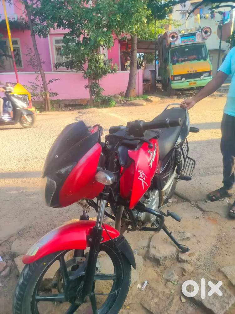 Good condition , smooth engine new clutch plate  new tires every ok