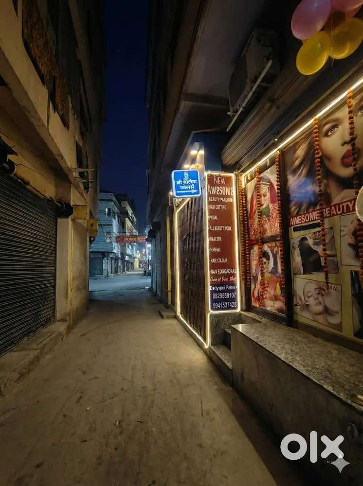 Beauty parlour near dariyapur gola khetan market