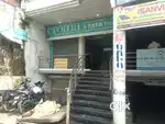 Dukan bahut aachi hai well maintaine hai
