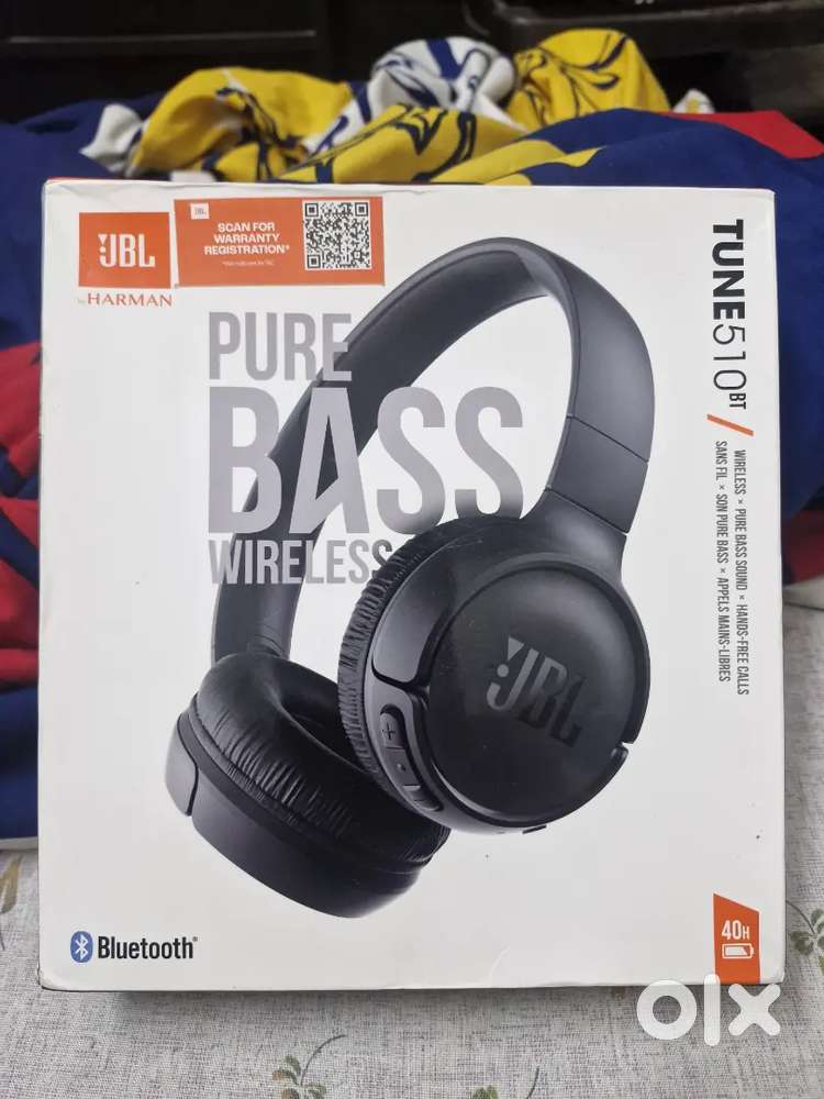 Sale JBL wireless bluetooth headphones