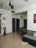 2.5 bhk semi furnished park facing flat availble for rent