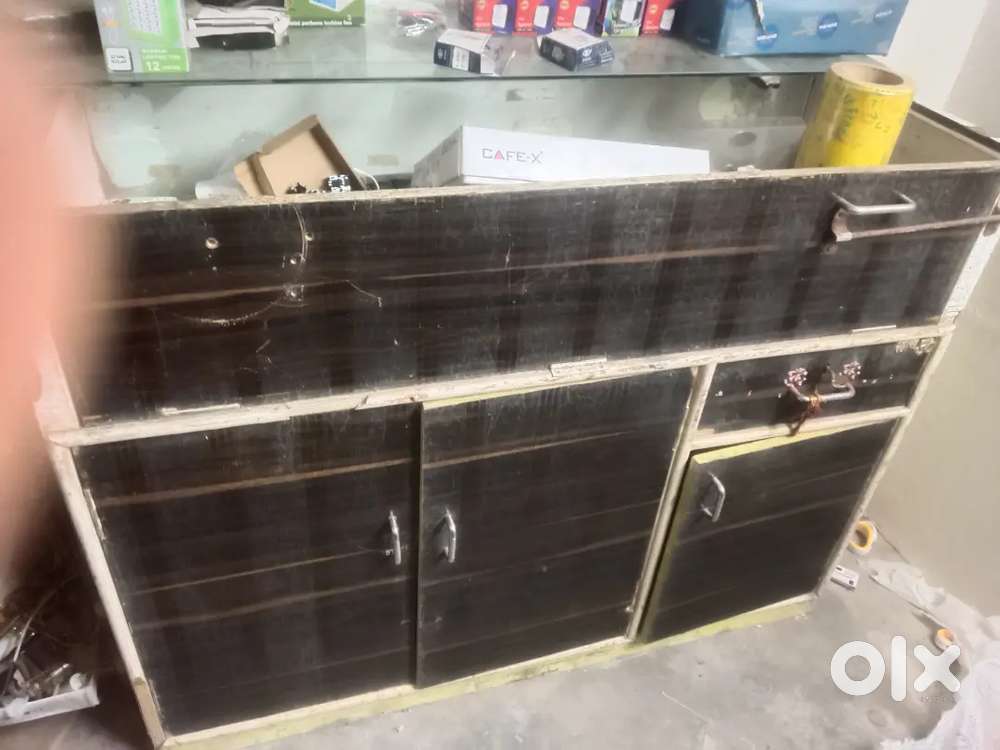 Sale sale sale bhari sale