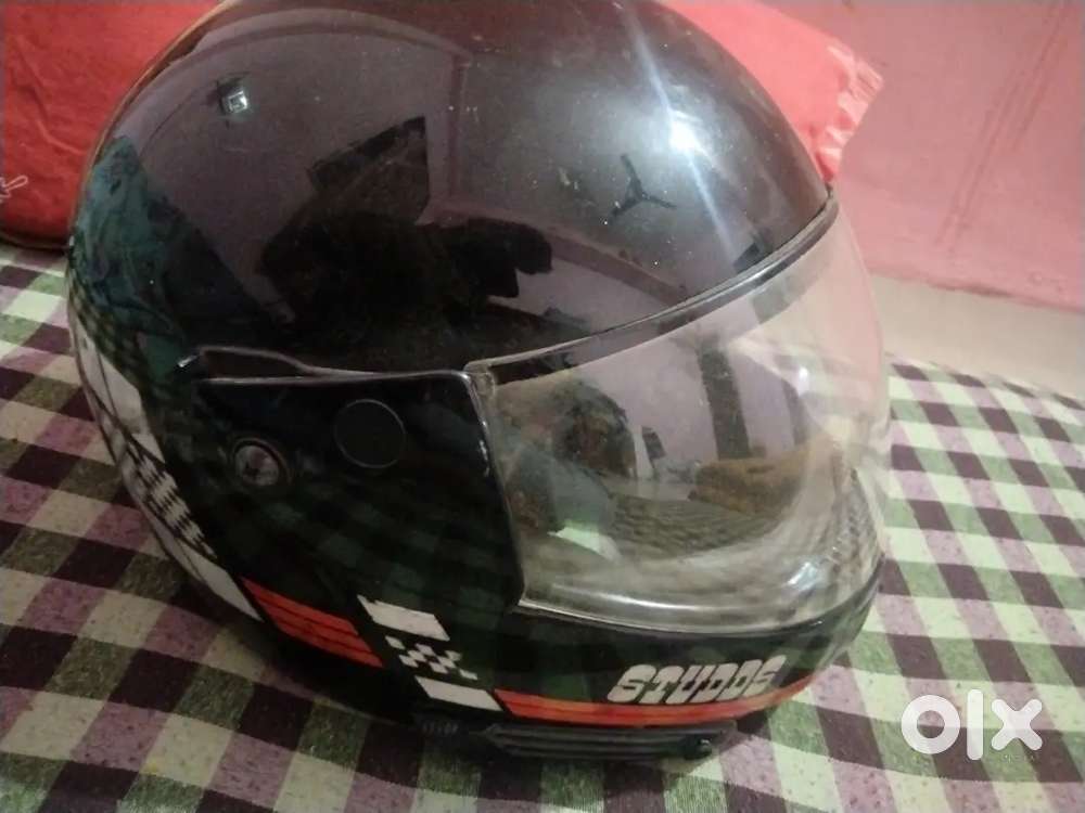 Helmet  studds