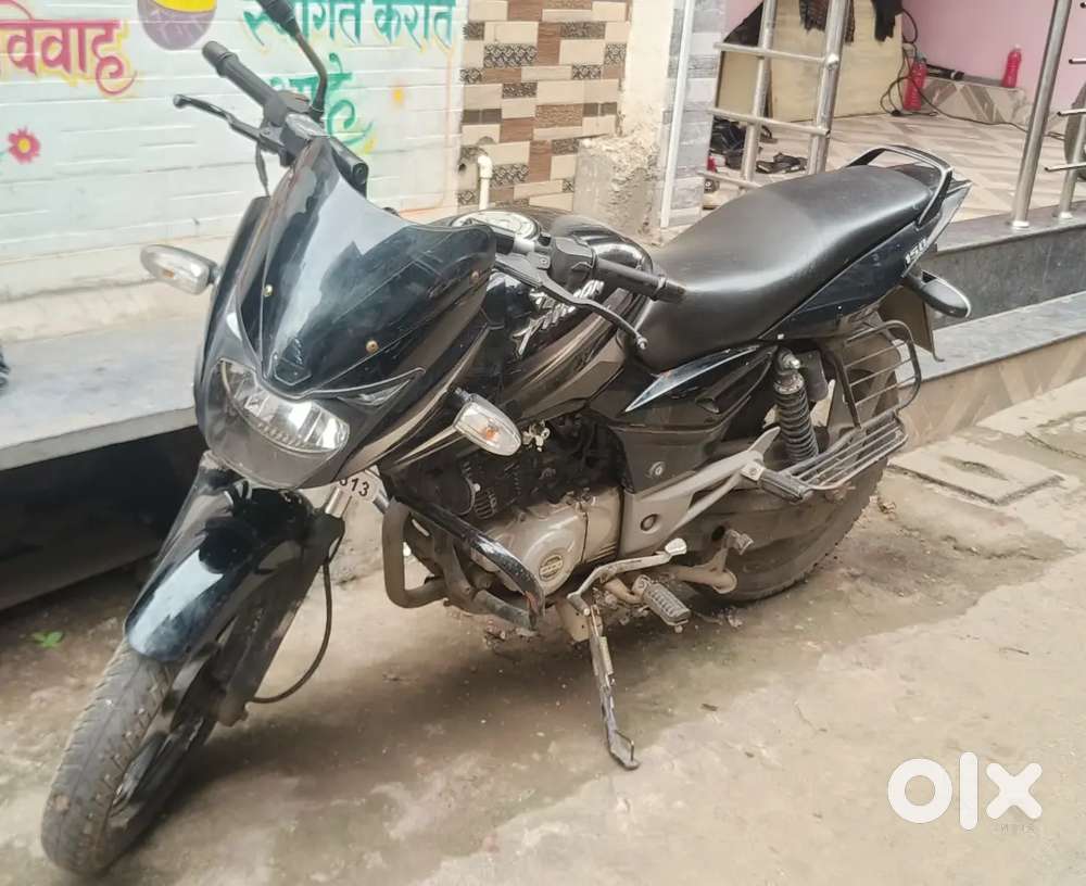 BAJAJ PULSAR 150