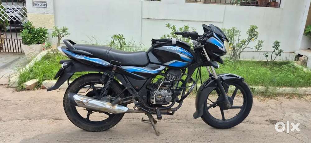 Good condtion new tyres