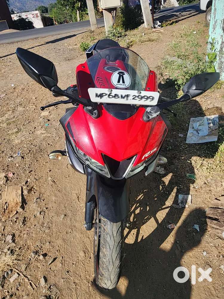 Yamaha R15 v3 top condition