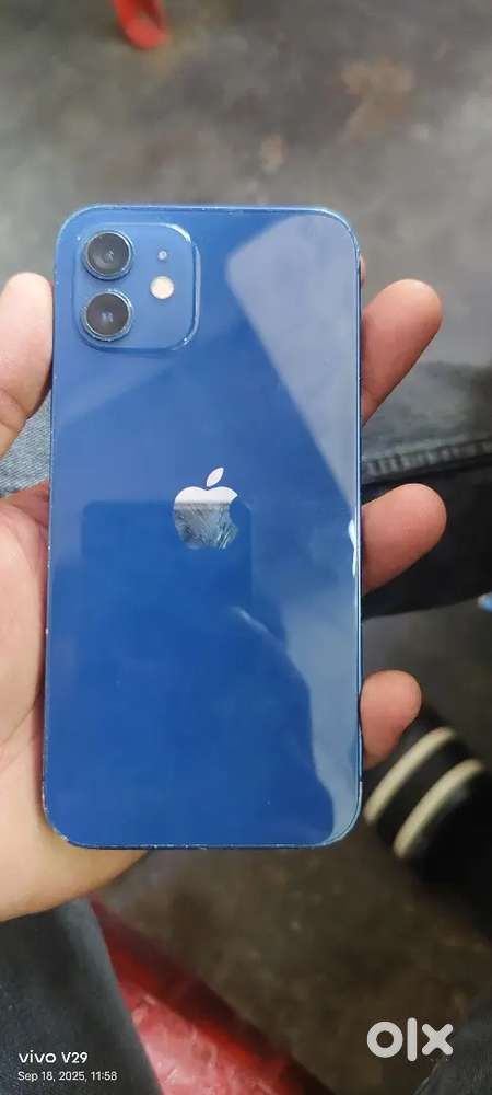 Sele phone i phone 12 64gb 80%battery