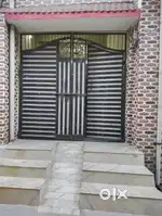 60 gaz ka naya makan bana hua hai argent sell