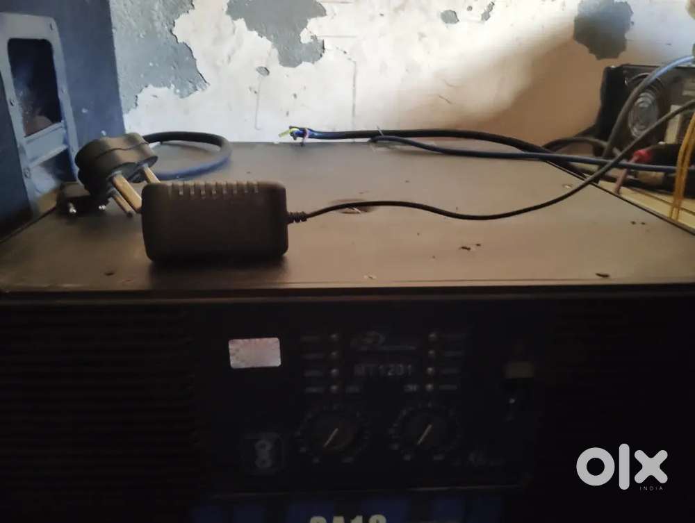 PROTON MT1201 AMPLIFIERS 3 MONTH OLD