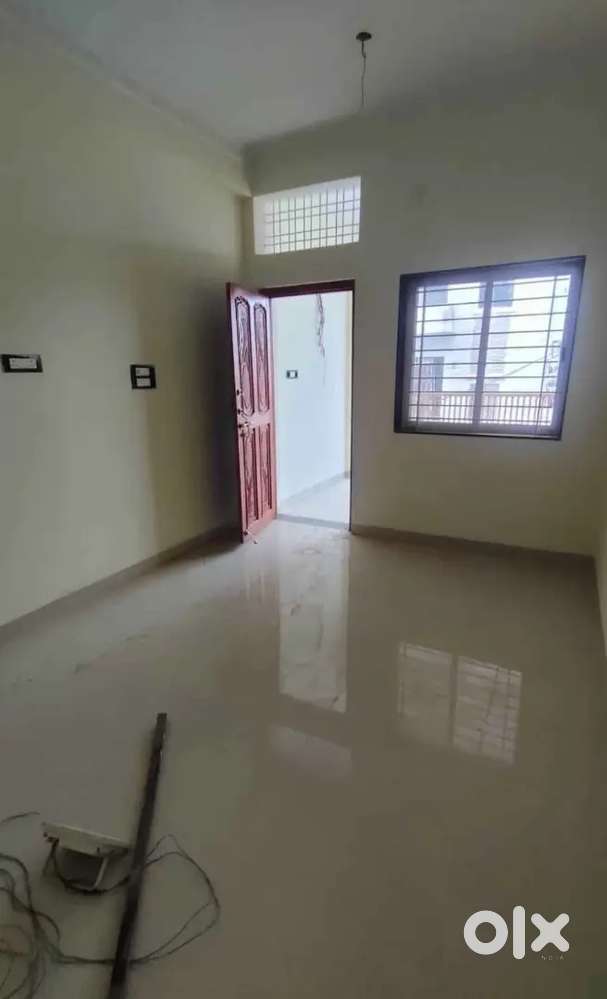 1RK for rent in Arera E3