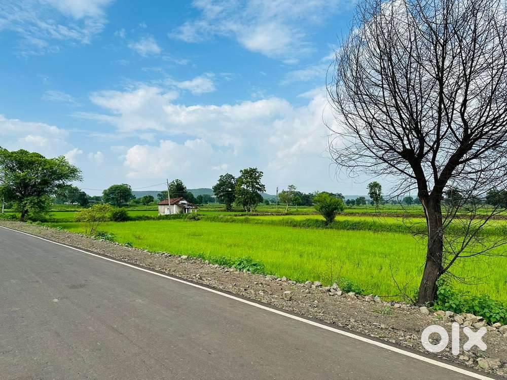 Land for SALE * जमीन बेचनी है ।