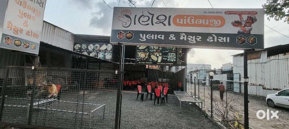 Ganesh Pavbhaji Pulav and Fancy Dhosa)