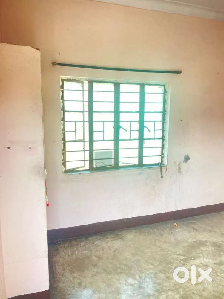 Room rent available good water supply