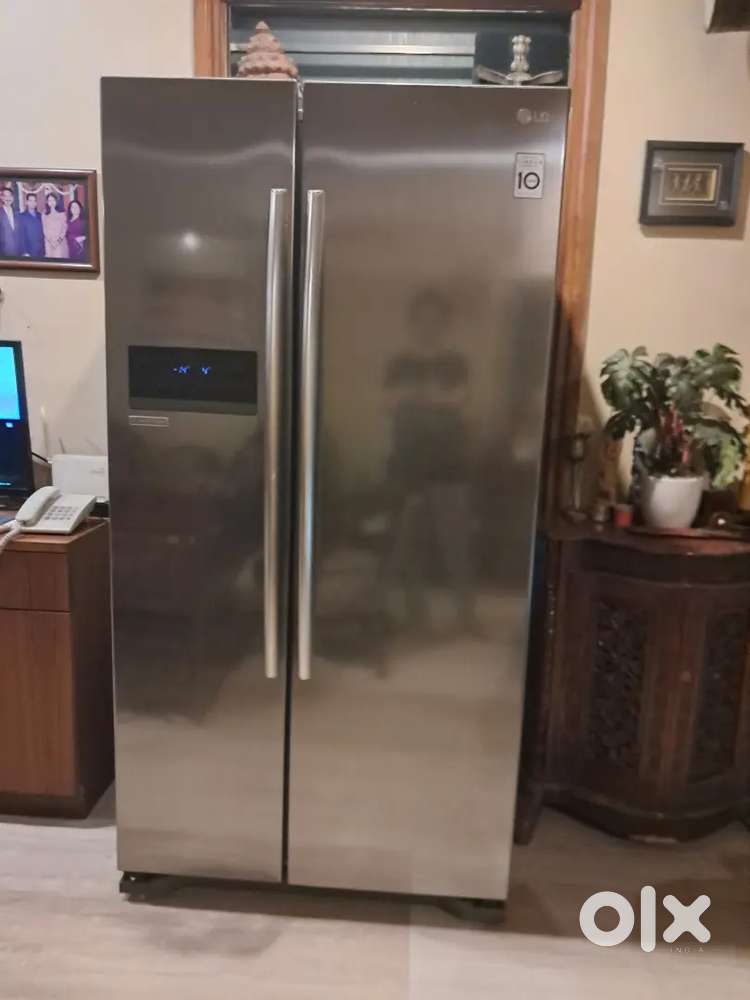 Fridge, AC & Dishwasher for immediate sale