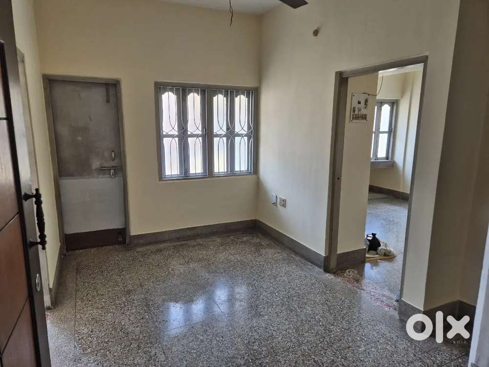 East open 2bhk Appartment on 3rd Floor NO LIFT