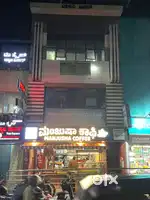 Shop for rent in 1 st floor