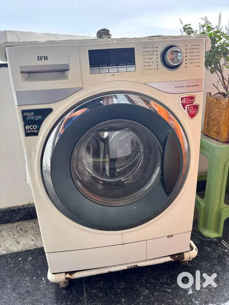 IFB washing machine, 7.5 kg , 8 years old ,