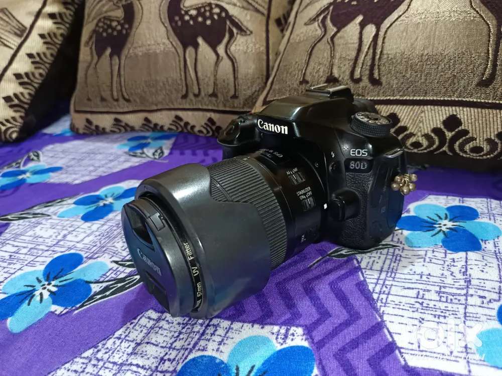 Camera & Lens