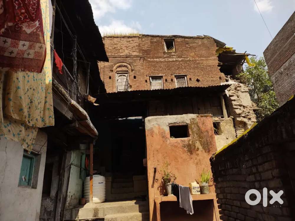 5000 sq ft juna ghar for sale