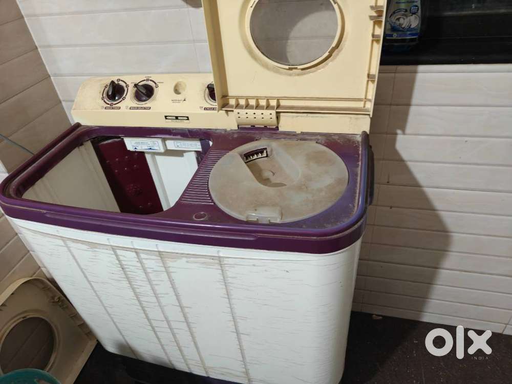 Fully functional semi automatic videocon washing machine with 6 capaci