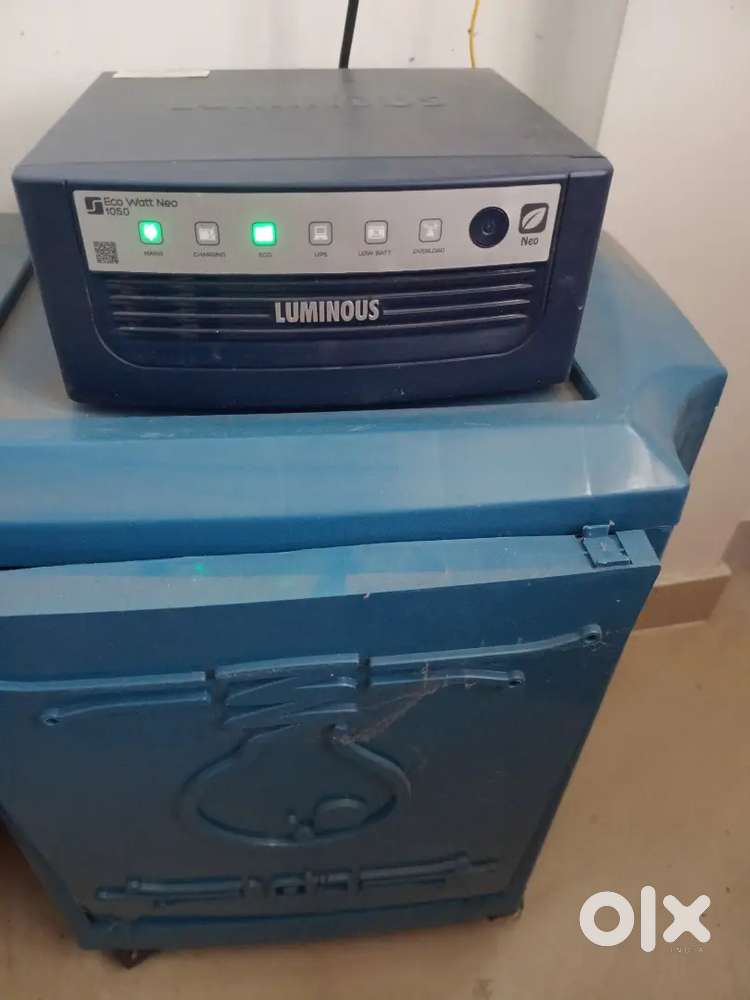 Inverter with battery